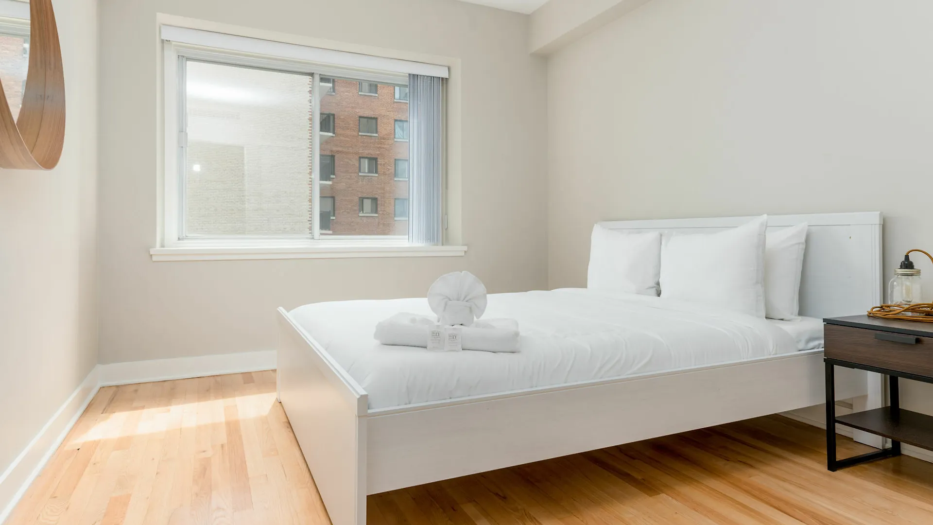 Central 3Br In Downtown Mtl By Sonder Montreal
